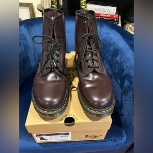 Burgundy 1460 smooth Dr. Martens
